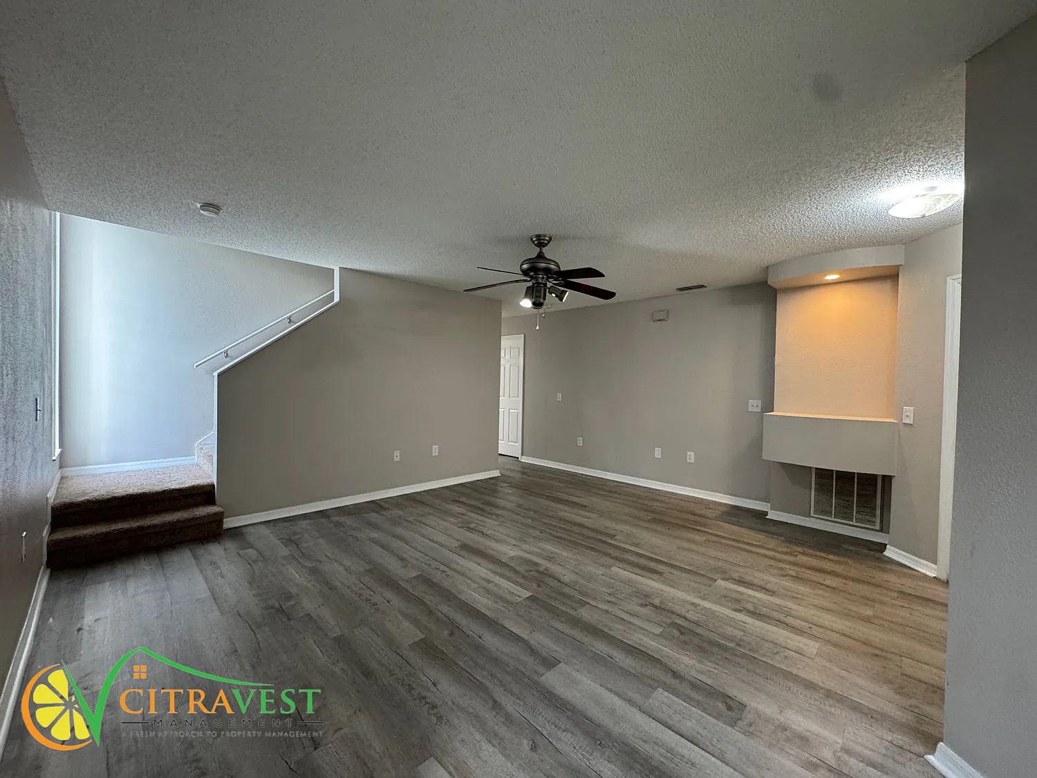 Davenport 4 Bedroom House Available Now! — Photo 2