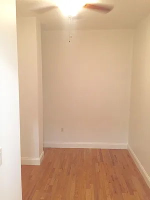 Rented by Bezell Group | media 1
