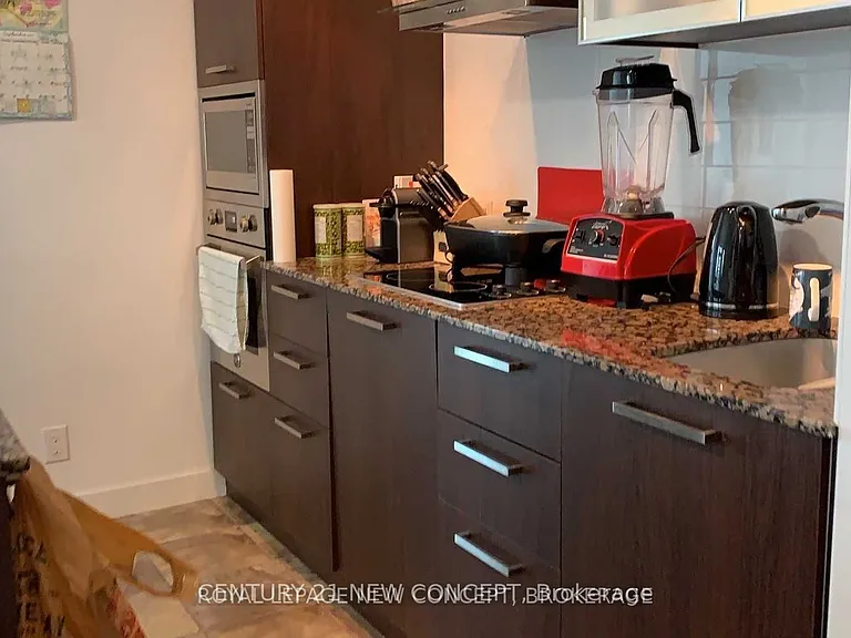14 York St #1502 — Photo 4