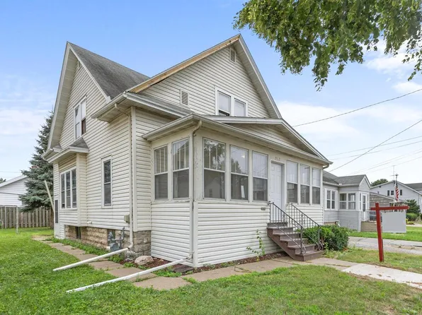 917 West 6th AVENUE, Oshkosh, WI 54902