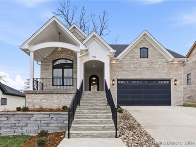 713 Lillian Way, Jeffersonville, IN, 47130