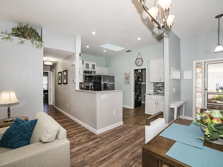4135 La Pasida Ln — Photo 9