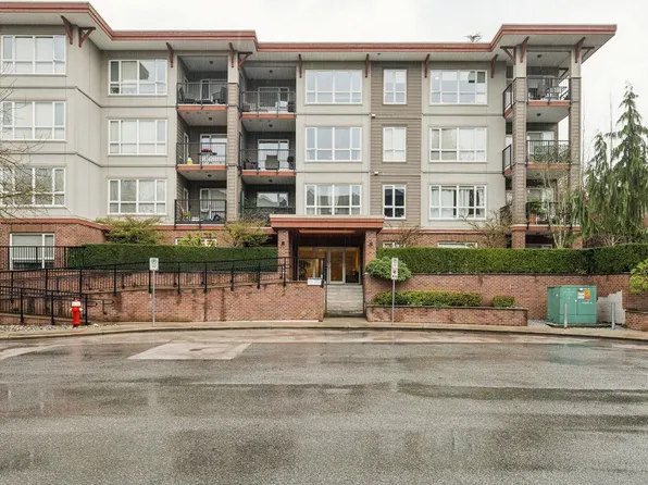 2473 Atkins Ave #206, Pt Coquitlam, BC V3C 0C4