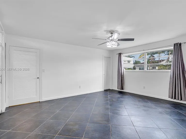 11960 NE 19th Dr — Photo 10
