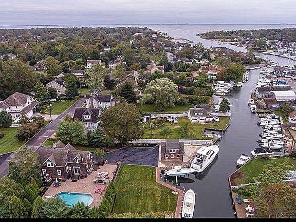 3rd image of 30 Marvin Ln