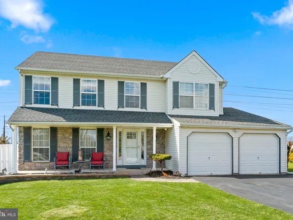 720 Waterford Dr, Souderton, PA 18964