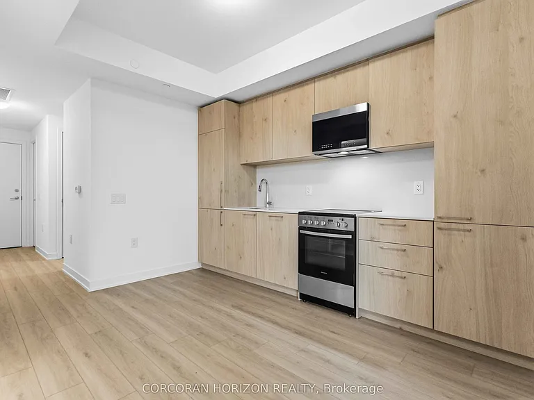 7437 Kingston Rd #201 — Photo 10