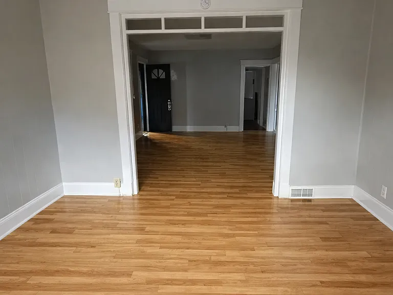 265 W Main St #1 — Photo 2