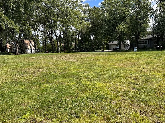 4th image of 7240 Giddings Ave