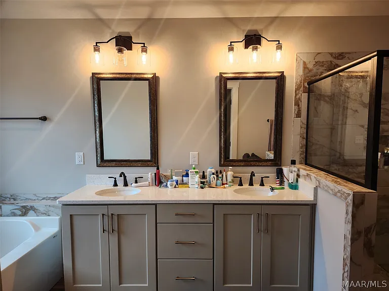 292 Hedgefield Dr — Photo 35