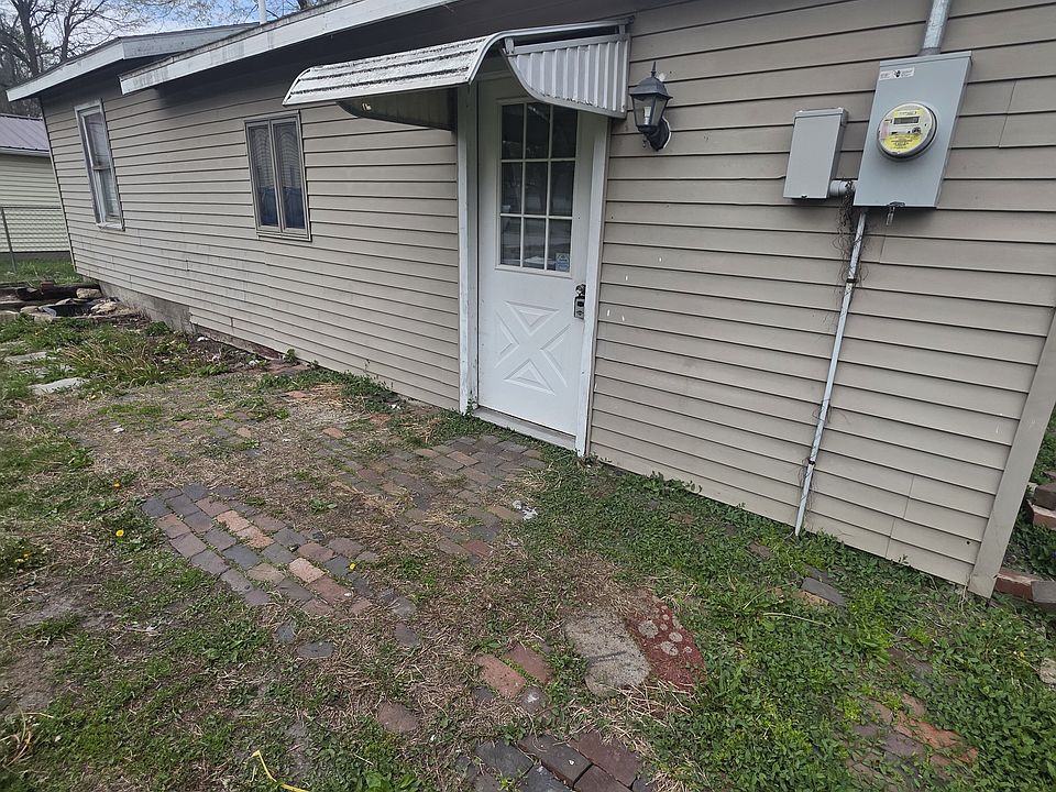 1st image of 420 W State St