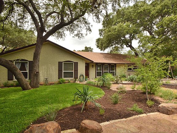 2nd image of 3402 Aldwyche Dr