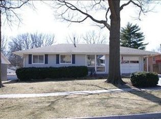 6915 X St, Lincoln, NE 68505