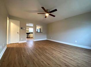 39 Chelmsford Ct, Baltimore, MD 21220