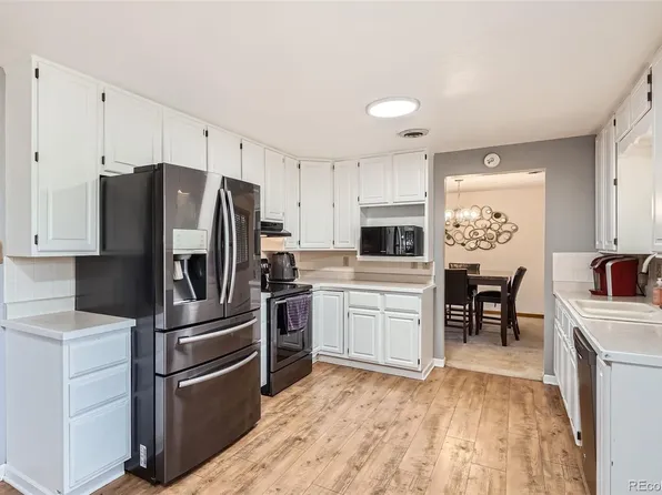 11290 W 77th Drive, Arvada, CO 80005