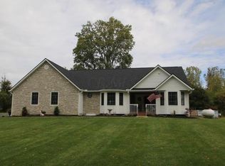 5570 Condit Rd, Centerburg, OH 43011