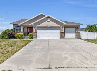 4744 W Magnum Ct, Herriman, UT 84096