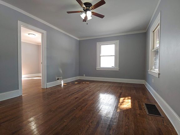 5th image of 921 25th Ave
