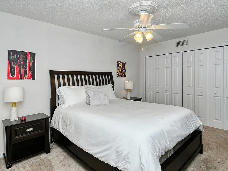 1877 Toucan Way #400 — Photo 22