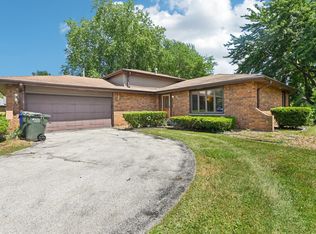 71 Ruggles Ct, Orland Park, IL 60467