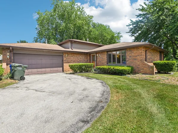 71 Ruggles Ct, Orland Park, IL 60467