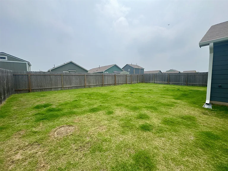 510 Sunray Dr — Photo 22