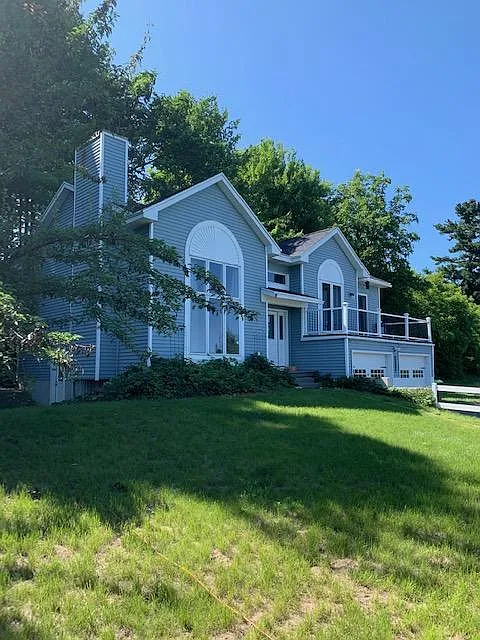 4 bed, 1650 sqft, $2,800 — Photo 2