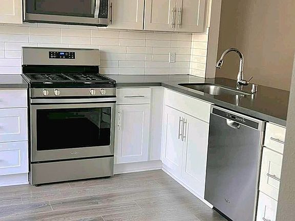 5th image of 10231 NE 129th Ln