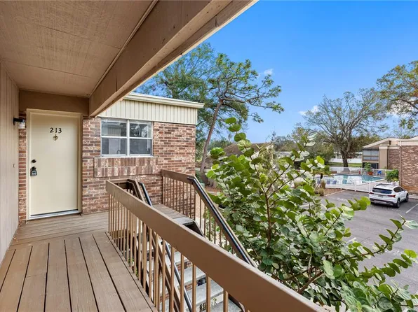 10455 Carrollbrook Ct APT 213, Tampa, FL 33618