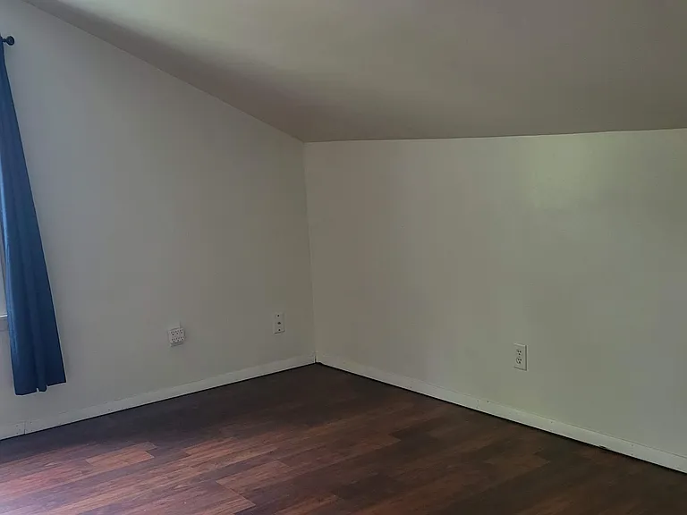 815 James St #2 — Photo 2
