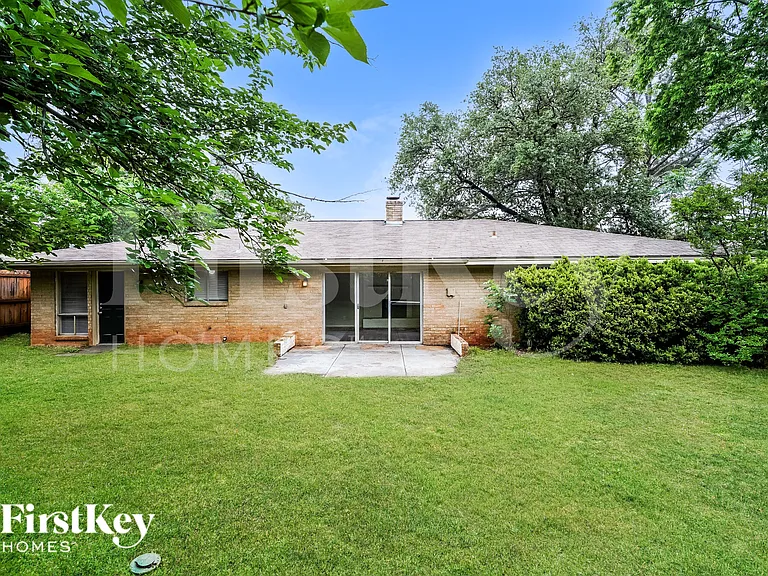 1504 Terrace St — Photo 18