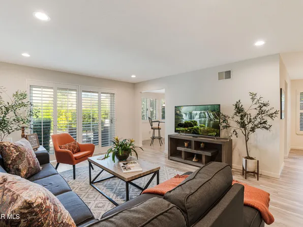 5960 Ruthwood Dr, Calabasas, CA 91302