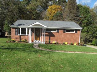 3510 W Stag Dr, Gibsonia, PA 15044