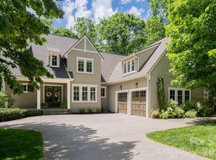 20 E Owl Creek Ln, Fairview, NC 28730