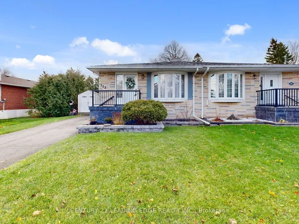 113 Sherwood Forest Dr, Markham, ON L3P 1P9