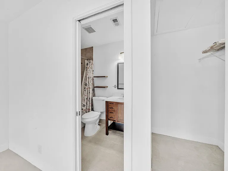 4757 Sunny Palm Cir #A — Photo 11