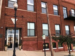 7 Alby St APT 9, Alton, IL 62002