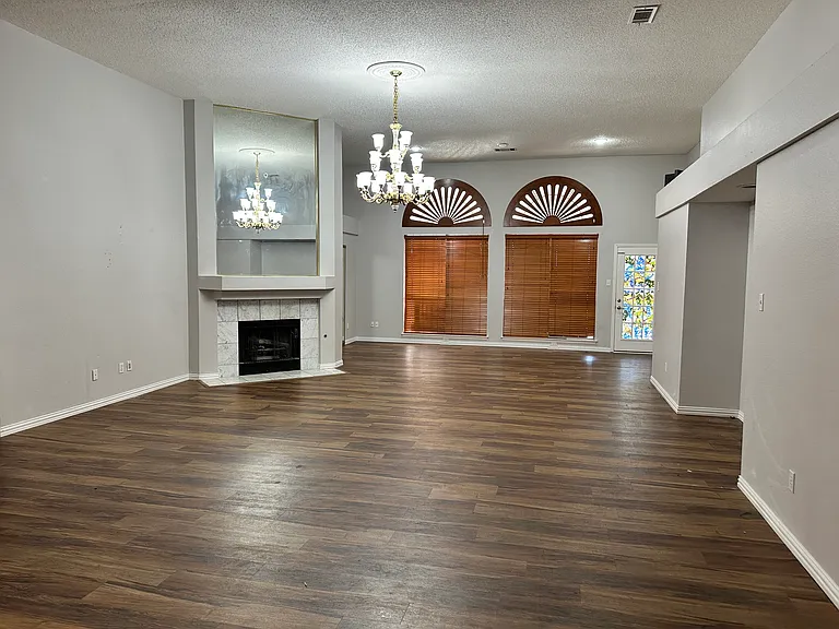 5713 Allen Ln — Photo 31