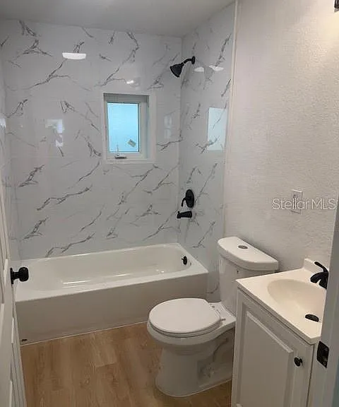 4605 N Hubert Ave #18 — Photo 7