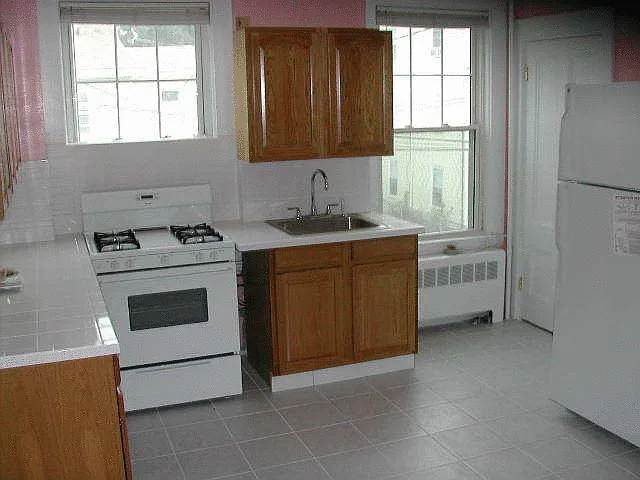 24 Everett St #2 — Photo 1
