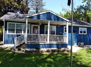 N3020 Canary Rd, Lake Geneva, WI 53147