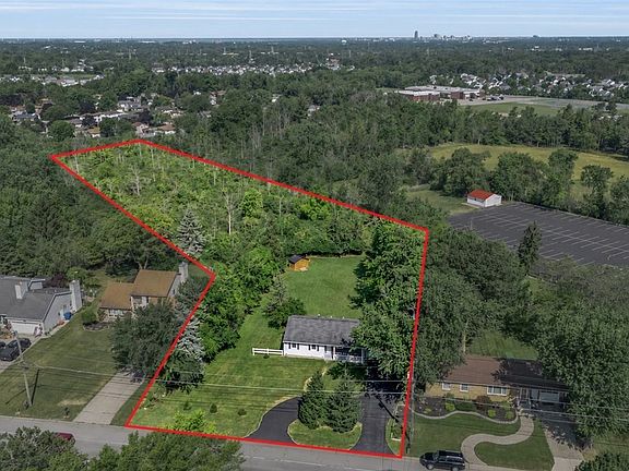 5th image of 2350 Berg Rd