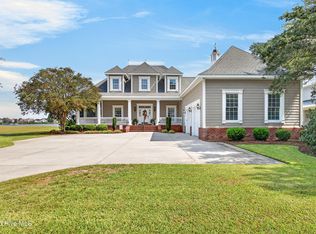 118 Harold Ave, Swansboro, NC 28584