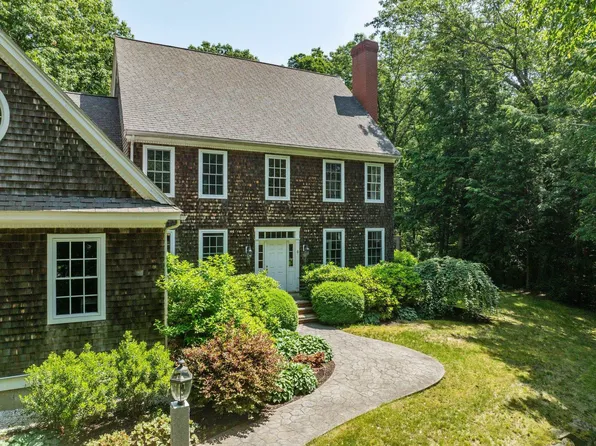 6 Walters Way, Exeter, NH 03833