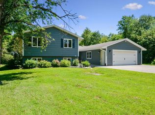 30235 Norway Dr NW, Cambridge, MN 55008
