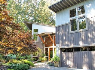4225 Lytle Rd NE, Bainbridge Island, WA 98110
