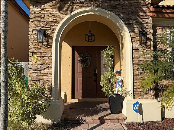 3rd image of 8815 SW 221st Ter