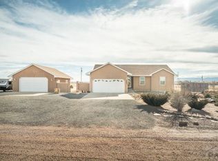 1068 E Blackstone Dr, Pueblo West, CO 81007