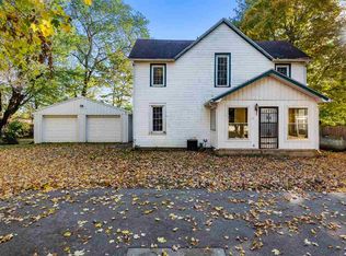 15 E Plum St, Greens Fork, IN 47345