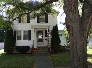 11 Cottage St, Dansville, NY 14437